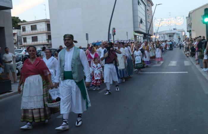 L’offerta di frutta riempie di colore e tradizione le strade di San Pedro del Pinatar