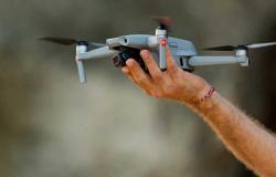 Amazon fa aumentare il prezzo di questo drone con fotocamera 4K, GPS e batteria infinita