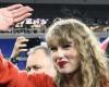 Super Bowl LVIII | La cifra milionaria che Taylor Swift pagherebbe per sostenere Travis Kelce