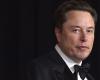 Elon Musk prevede che l’intelligenza artificiale supererà l’uomo al punto che “l’intelligenza biologica sarà dell’1%”