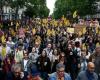 Manifestazioni di massa in Francia contro l’ascesa dell’estrema destra, a due settimane dalle elezioni legislative