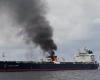 Tensione nel Mar Rosso: i ribelli Houthi dello Yemen attaccano un cacciatorpediniere americano e due petroliere